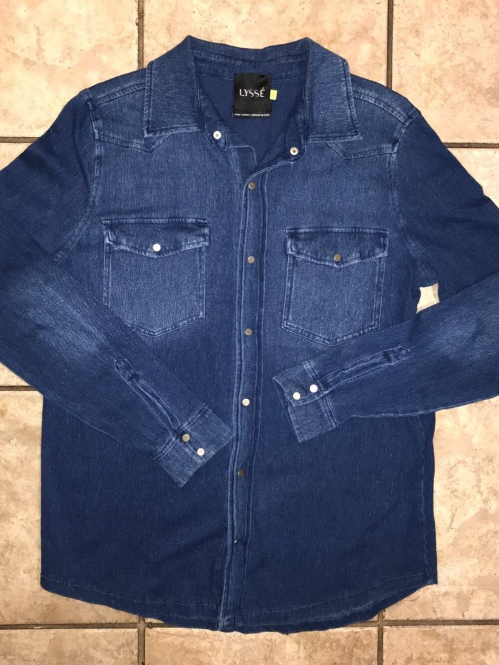 Women's Lysse' Denim Stretch Snap Button Long Sleeve Shirt- Size S